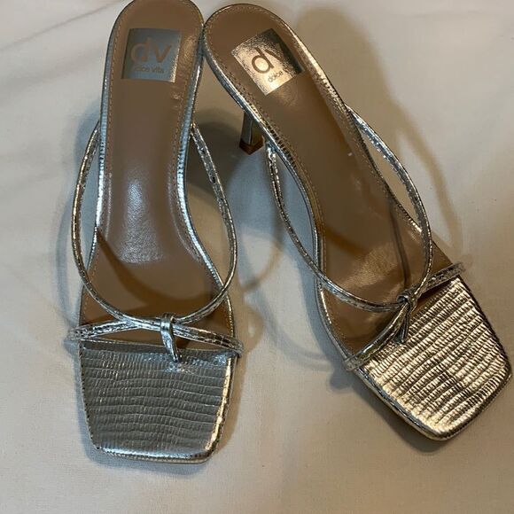 Dolce Vita Zanna Size 9 silver square toe heeled sandal - Picture 1 of 11